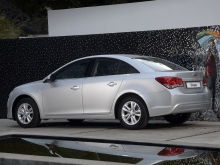  Chevrolet Cruze LS   